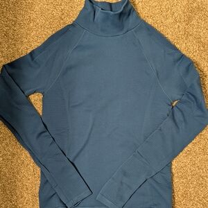 Women's Athleta Flurry Seamless Turtleneck Top - Small Dark Teal